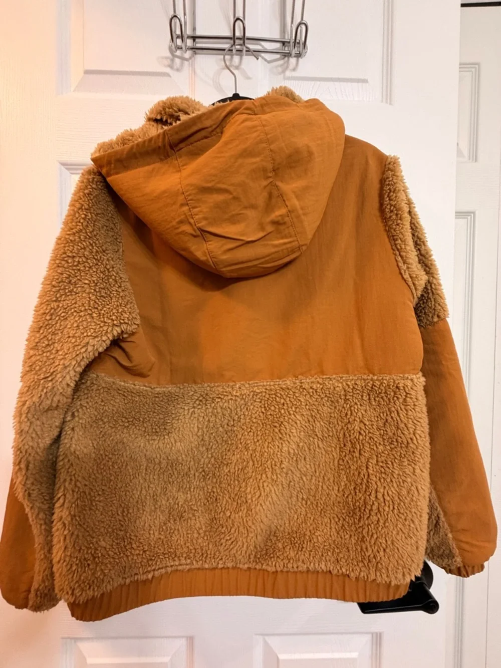 Patagonia Sherpa Pullover Hoodie - Camel/Tan - Picture 2 of 6